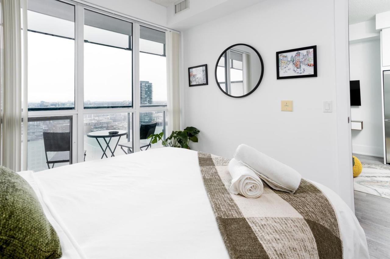 Stylish Suite At 300 Front Street W Toronto Exteriör bild