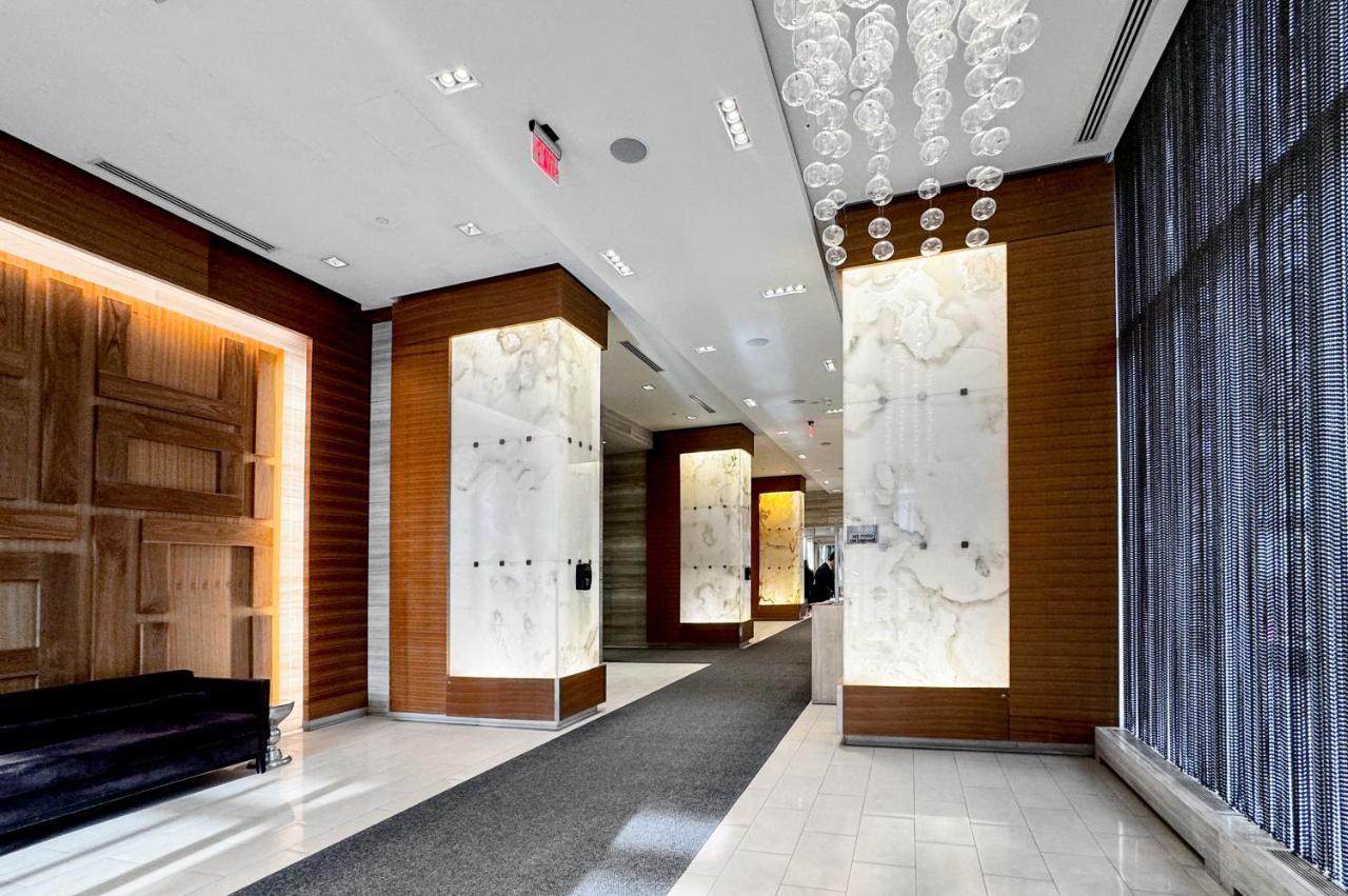 Stylish Suite At 300 Front Street W Toronto Exteriör bild