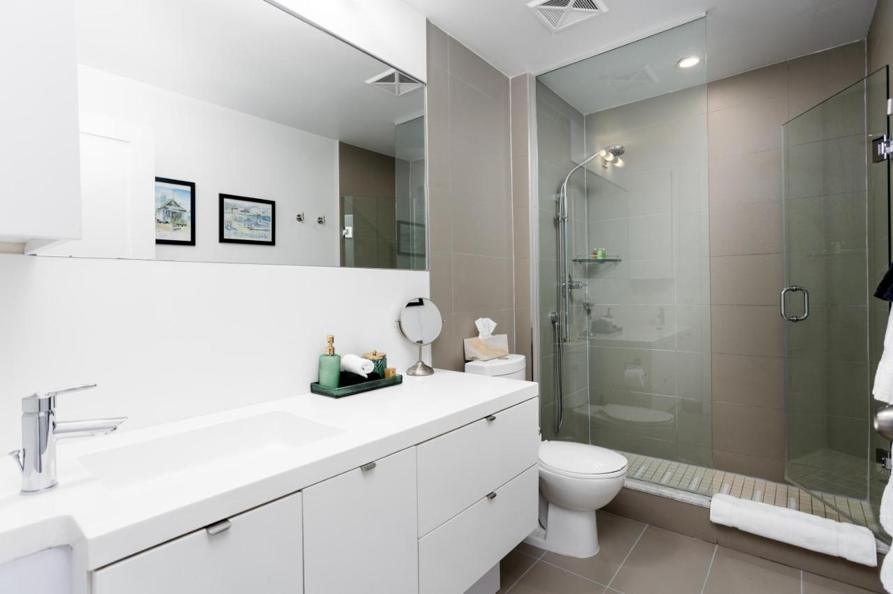 Stylish Suite At 300 Front Street W Toronto Exteriör bild